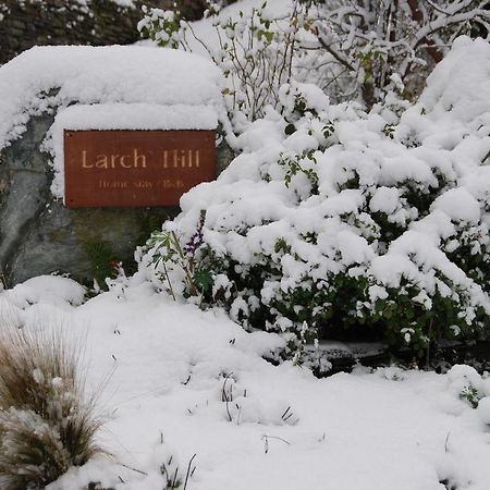 Bed and Breakfast Larch Hill Bed & Breakfast Квинстаун Экстерьер фото
