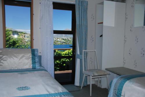 Bed and Breakfast Larch Hill Bed & Breakfast Квинстаун Номер фото