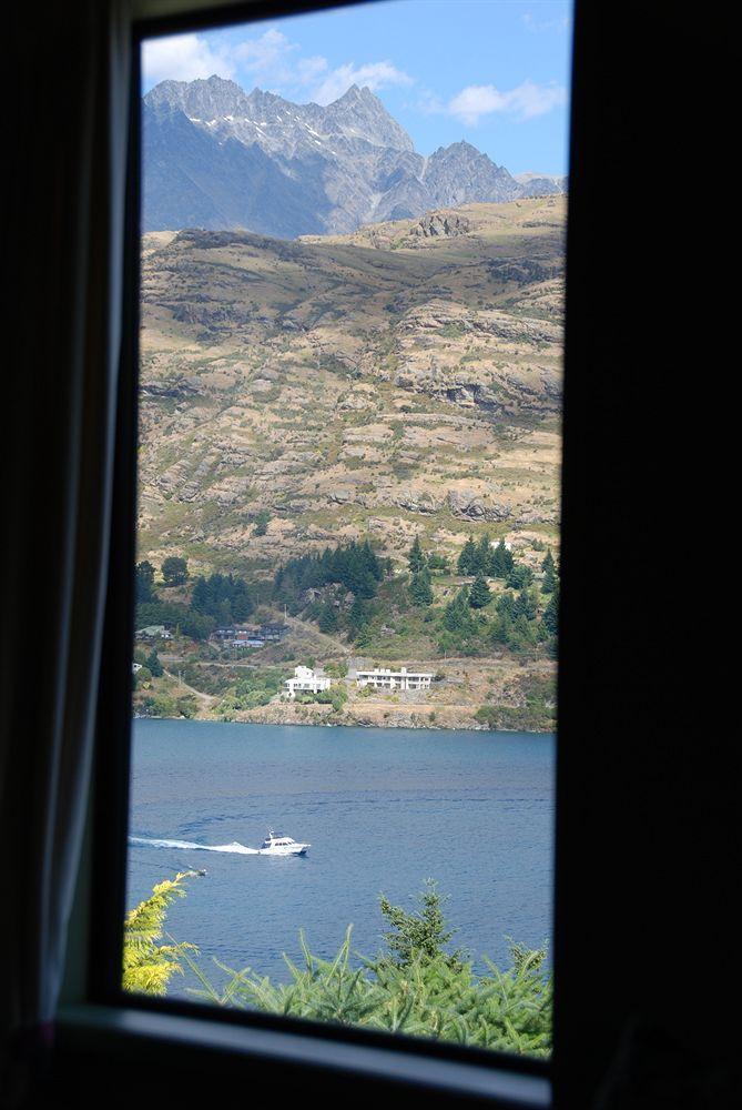 Bed and Breakfast Larch Hill Bed & Breakfast Квинстаун Экстерьер фото